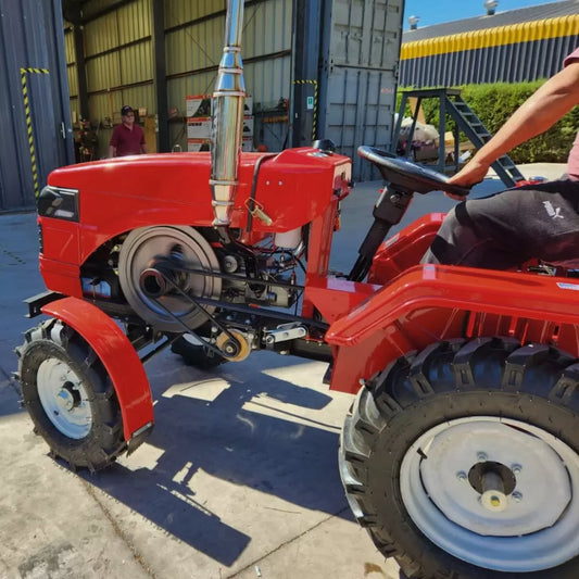 Tractor CASTOR 110ND / Potencia: 15 hp