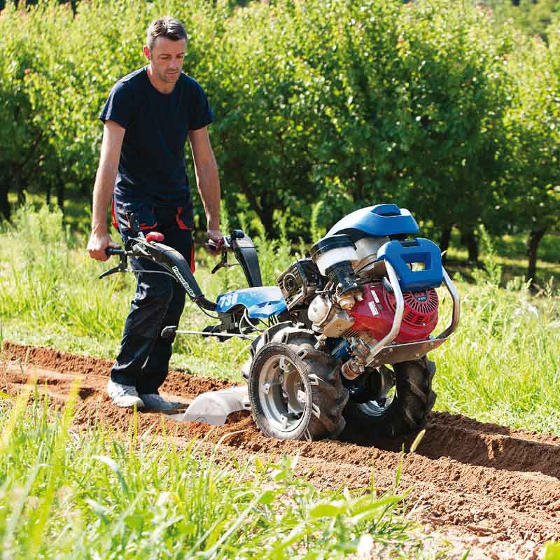 Motocultivador BCS 738 / Potencia: 8.5 CV (6.3 KW)